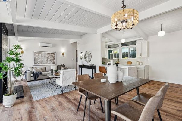 Chandelier, Dining room, Interior, Kitchen, Living room, Pendant Lights, Wood Texture Flooring