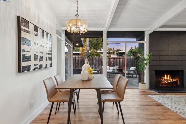 Chandelier, Dining room, Fireplace, Interior, Wood Texture Flooring