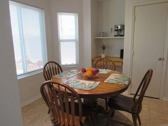 Dining room, Interior