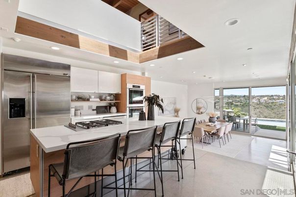 Dining room, Interior, Kitchen, Recessed Lighting, Stainless Steel Appliances