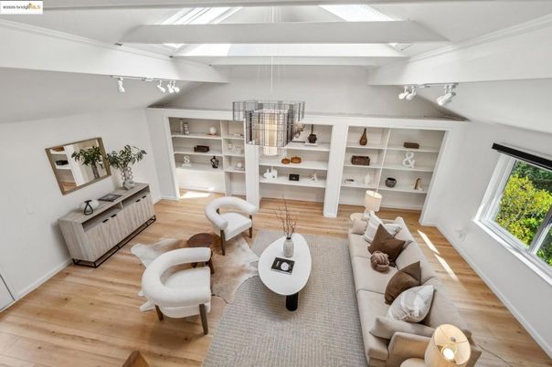 Interior, Living room, Pendant Lights, Wood Texture Flooring