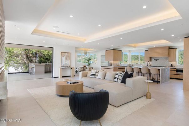 Dining room, Interior, Kitchen, Living room, Recessed Lighting, Stainless Steel Appliances