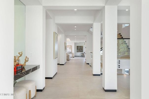 Interior, Recessed Lighting