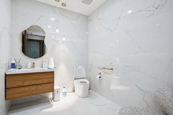 Bathroom, Interior, Marble, Marble Walls, Pendant Lights, Recessed Lighting
