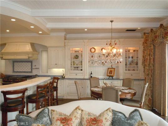 Chandelier, Dining room, Interior, Kitchen, Recessed Lighting