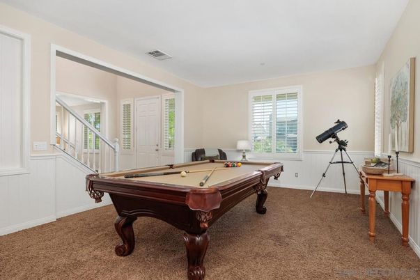 Billiard Table, Game Room, Interior