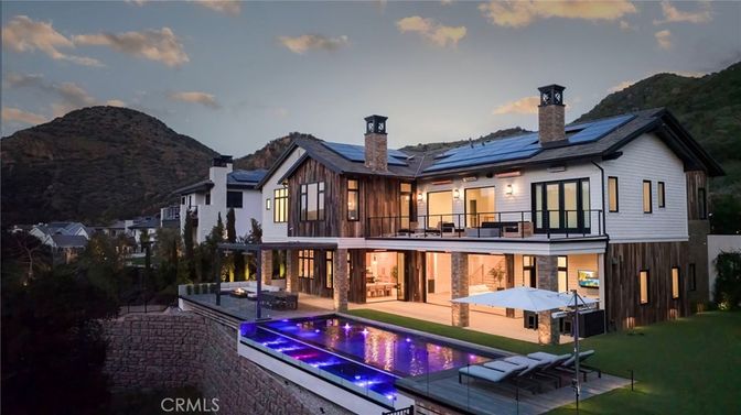 Exterior, Pool, Solar Panels