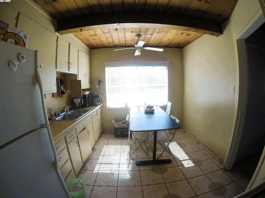 Dining room, Interior, Kitchen, Wooden Beams, Wooden Ceilings