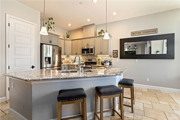 Interior, Kitchen, Pendant Lights, Recessed Lighting, Stainless Steel Appliances