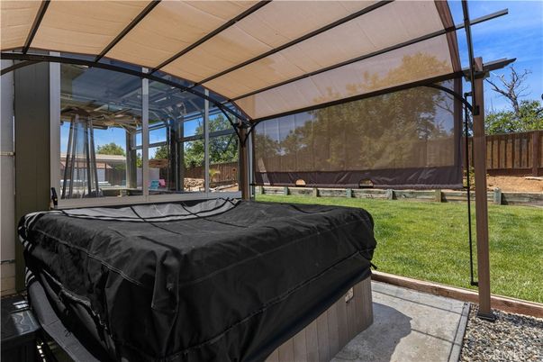 Exterior, Hot Tub, Sun Room