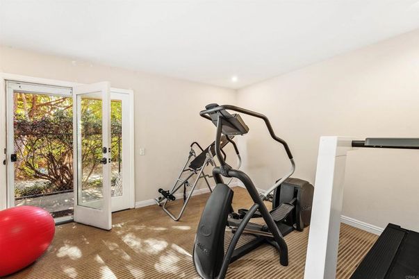 Fitness Equipment, Interior, Recessed Lighting