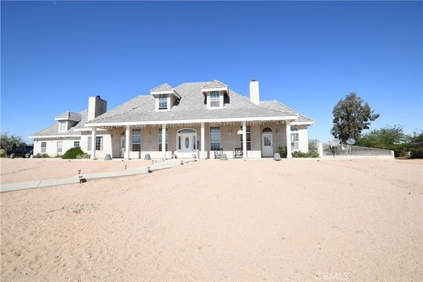 Backyard, Exterior, Facade, French Provincial