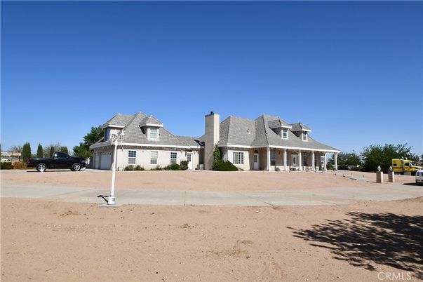 Attached, Exterior, Facade, French Provincial
