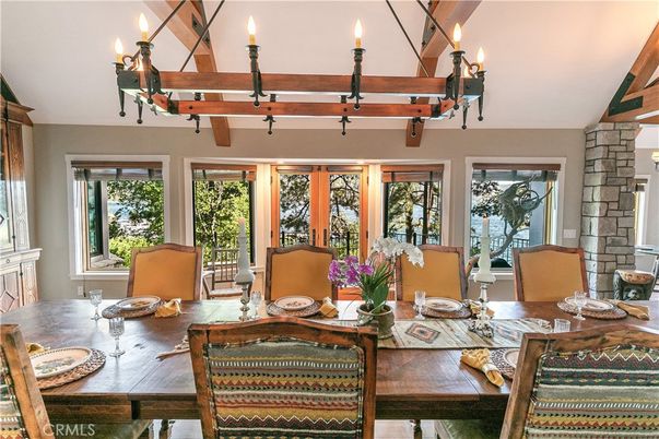 Dining room, Interior