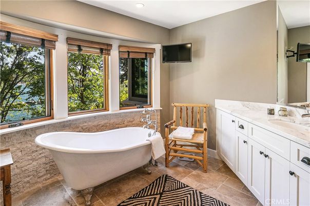 Bathroom, Free Standing Baths, Interior, Recessed Lighting