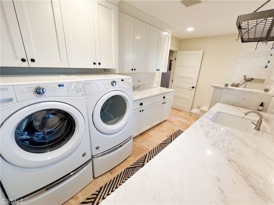 Interior, Recessed Lighting, Washer