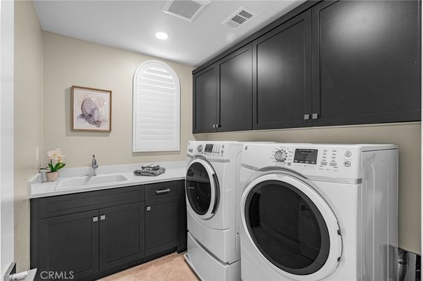 Interior, Recessed Lighting, Washer