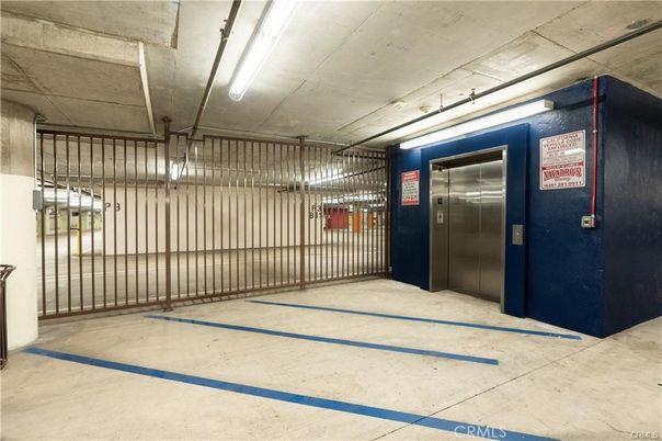 Elevator, Interior