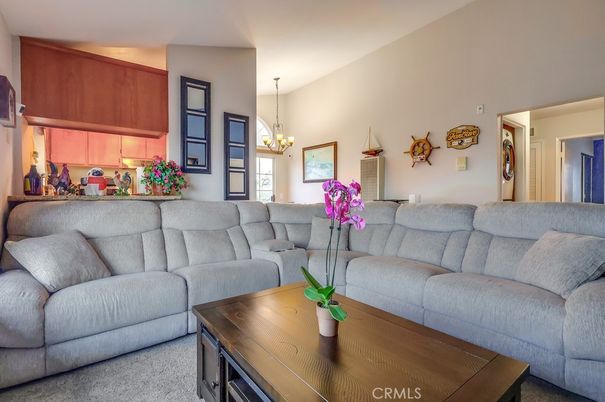 Chandelier, Interior, Living room