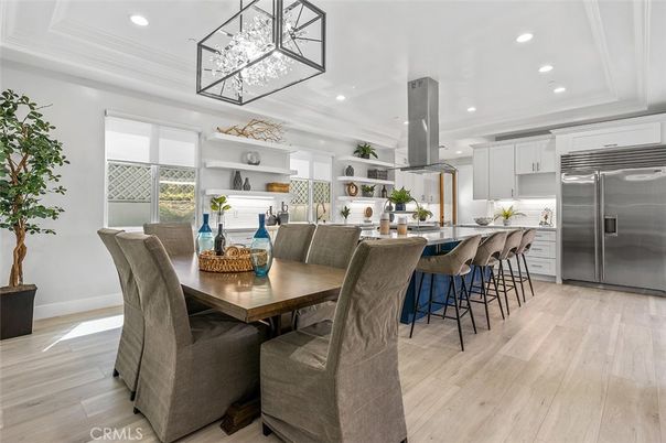 Dining room, Interior, Kitchen, Recessed Lighting, Stainless Steel Appliances, Wood Texture Flooring