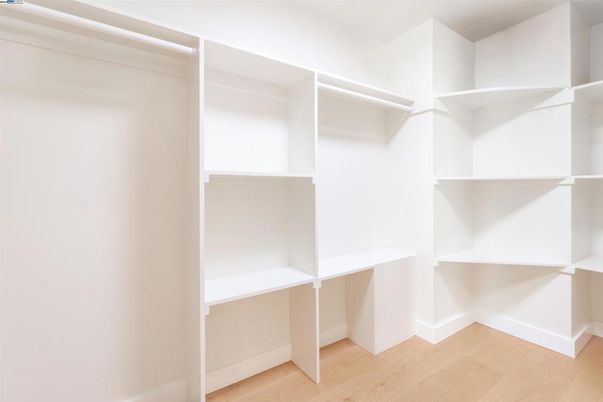 Interior, Walk-in Closets, Wood Texture Flooring