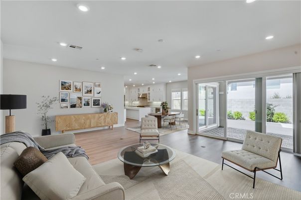 Interior, Kitchen, Living room, Recessed Lighting, Wood Texture Flooring