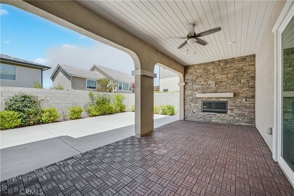 Exterior, Fireplace