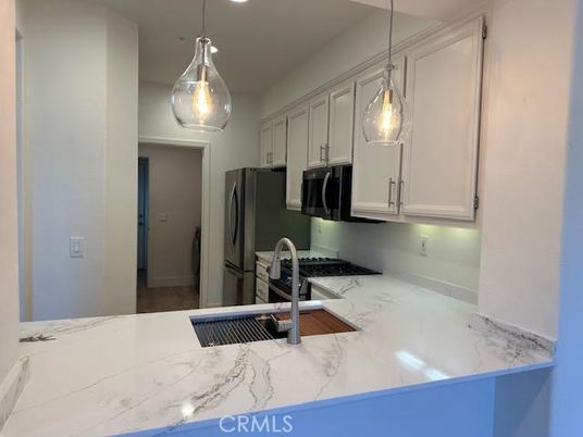 Interior, Kitchen, Marble, Pendant Lights, Recessed Lighting