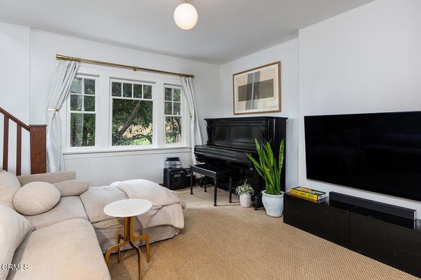 Interior, Living room, Piano