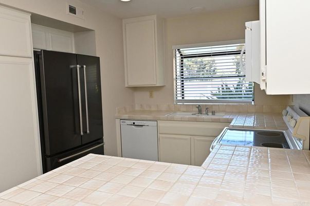 Interior, Kitchen, Tile Countertops