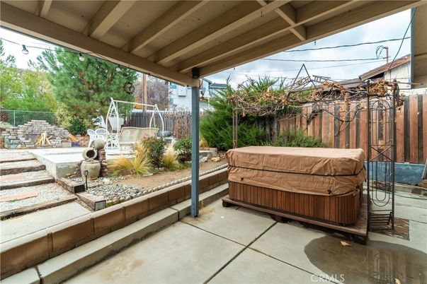 Exterior, Hot Tub