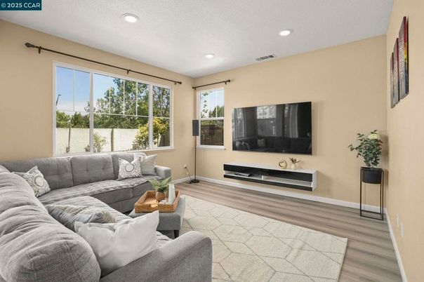Interior, Living room, Recessed Lighting, Wood Texture Flooring