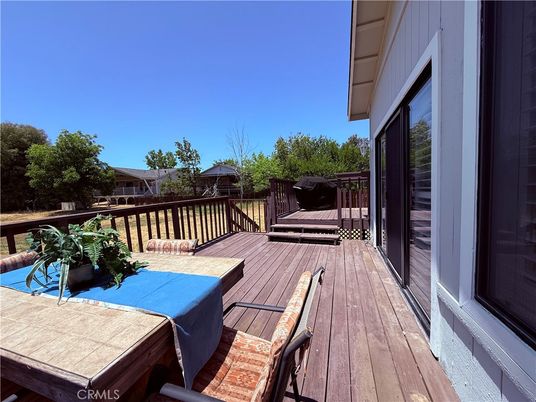 Exterior, Wood Texture Flooring