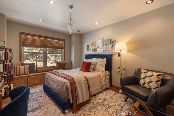 Bedroom, Interior, Pendant Lights, Recessed Lighting