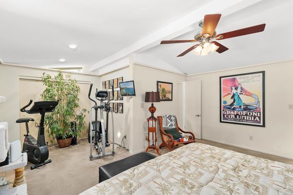 Fitness Equipment, Interior, Recessed Lighting