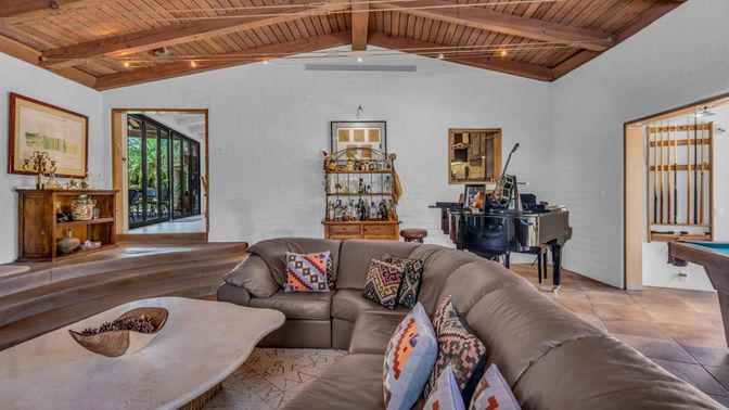 Interior, Living room, Wooden Beams, Wooden Ceilings