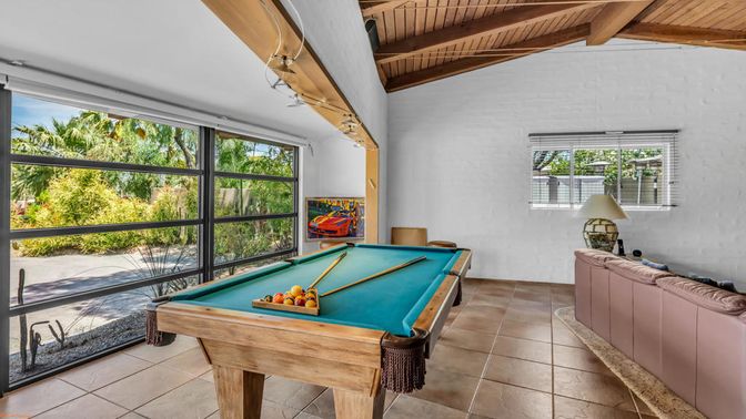 Billiard Table, Game Room, Interior, Wooden Beams, Wooden Ceilings
