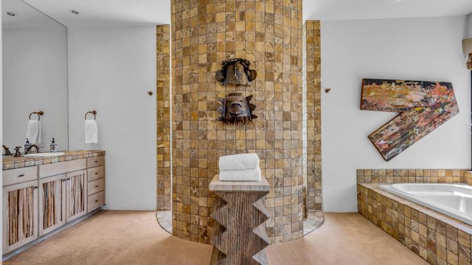 Bathroom, Interior, Recessed Lighting, Stone Walls