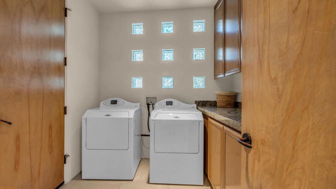 Interior, Washer