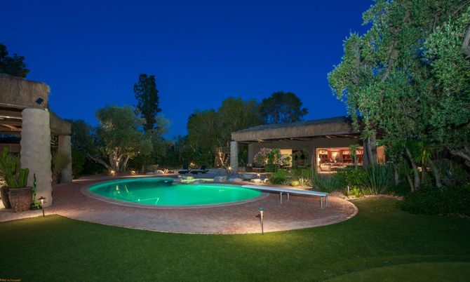 Backyard, Exterior, Pool
