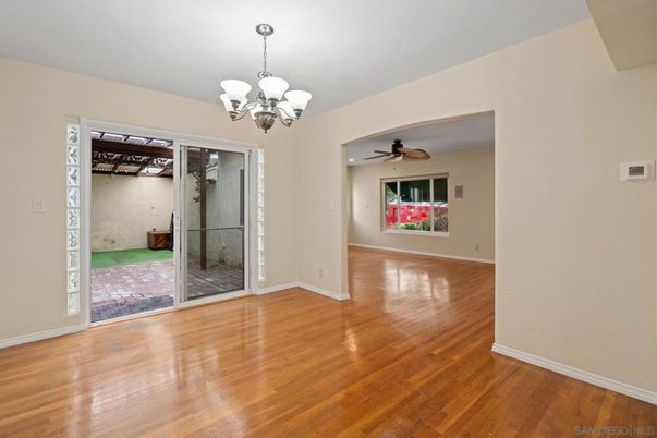 Chandelier, Empty room, Interior, Wood Texture Flooring
