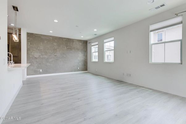 Empty room, Interior, Pendant Lights, Recessed Lighting, Wood Texture Flooring