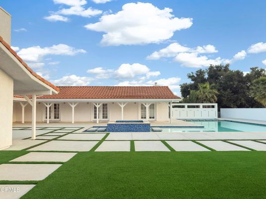 Backyard, Exterior, Pool