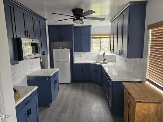 Interior, Kitchen, Marble, Marble Walls, Wood Texture Flooring