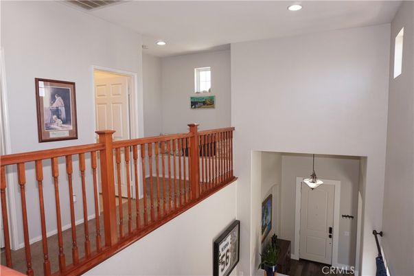 Interior, Pendant Lights, Recessed Lighting, Wood Texture Flooring