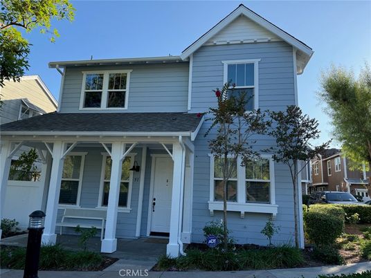 Exterior, Facade, Queen Anne Victorian