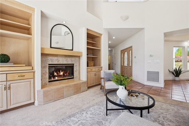 Fireplace, Interior, Recessed Lighting