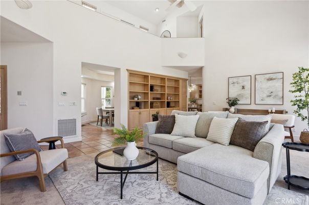 Dining room, Interior, Living room, Recessed Lighting