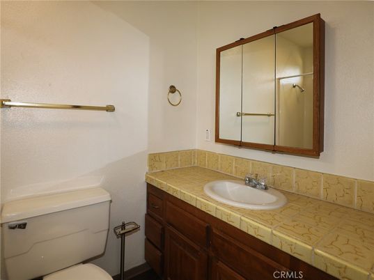 Bathroom, Interior, Tile Countertops