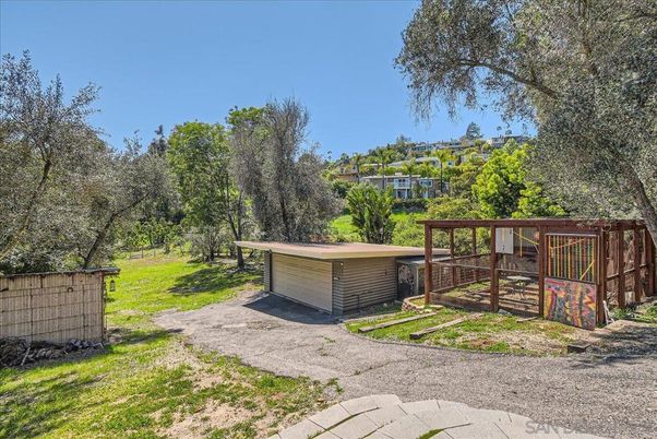 Backyard, Exterior, Hot Tub